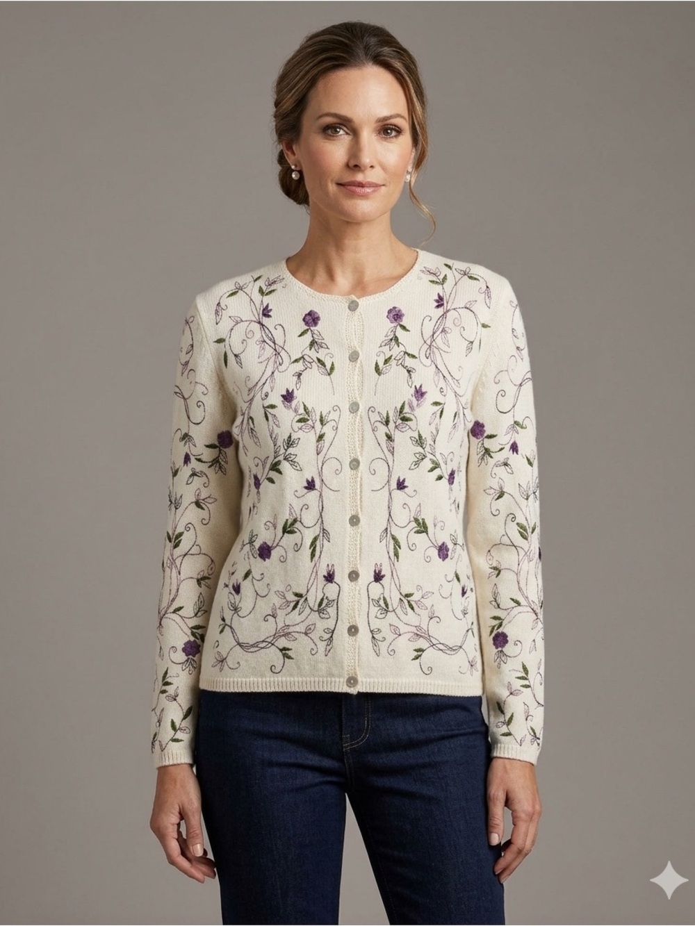 Knitting Needles Cardigan silk Women’s Small Cream Floral Embroidery vintage